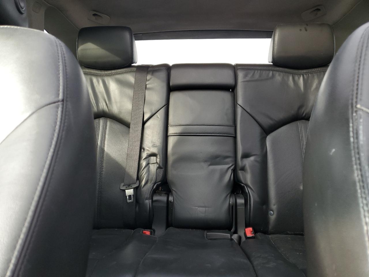 2010 Cadillac SRX - Image 10