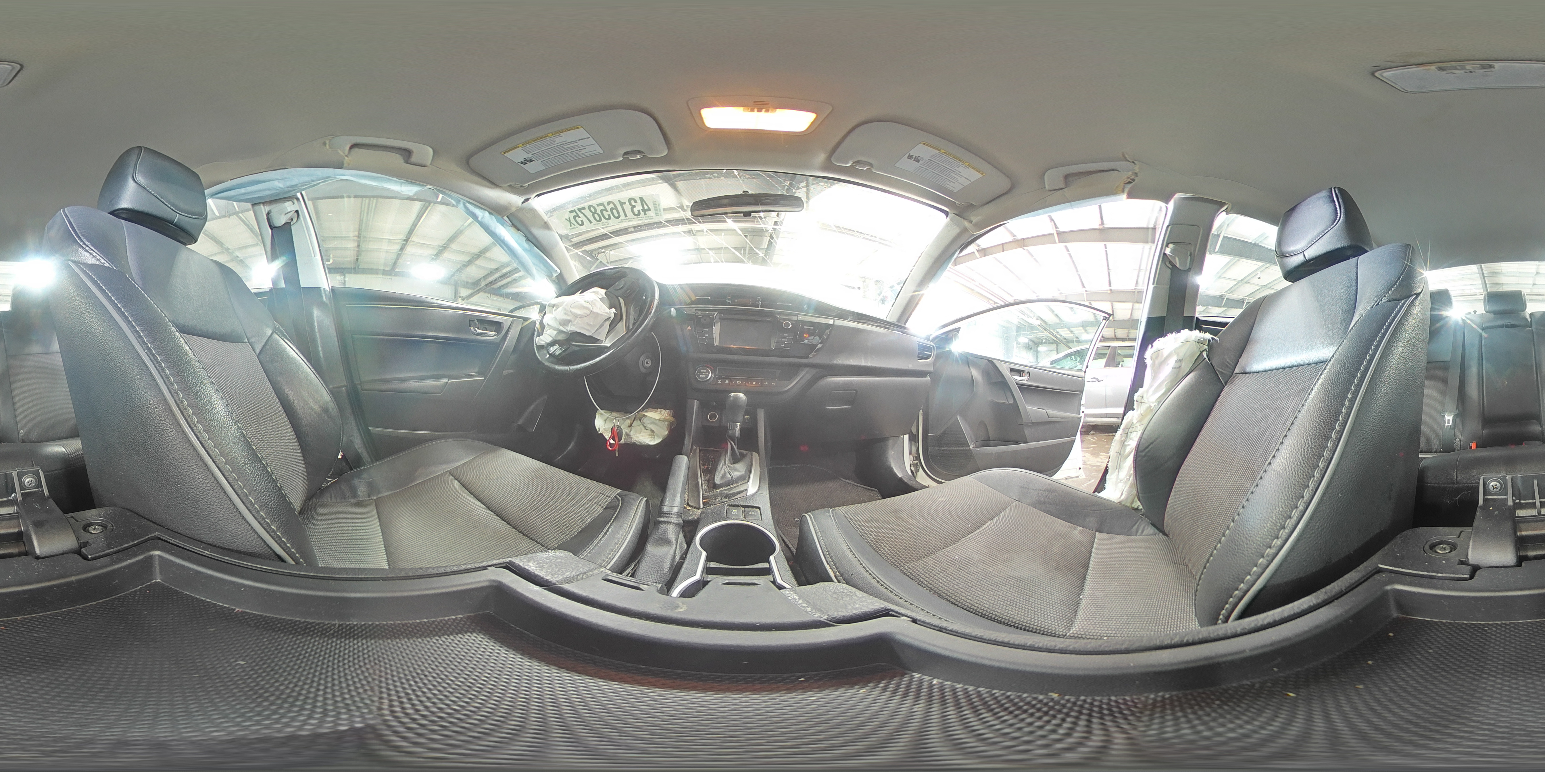 2015 Toyota Corolla - Image 15