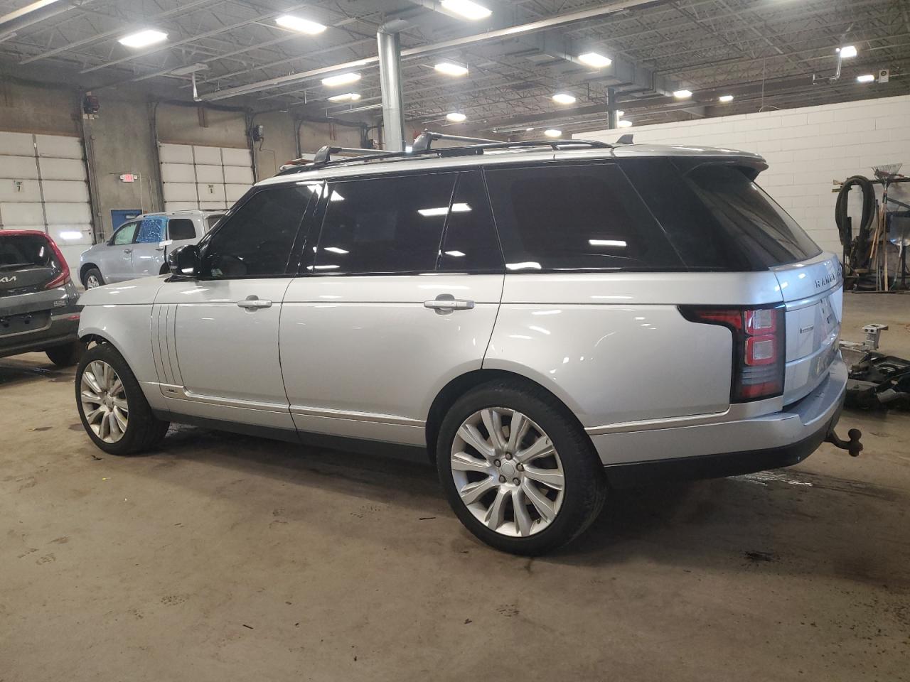 2016 Land Rover Range Rover - Image 2