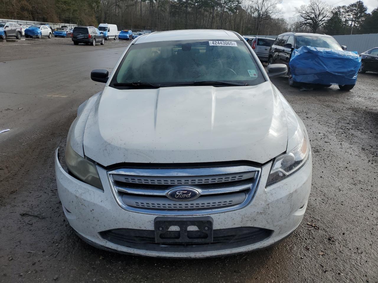 2012 Ford Taurus - Image 5