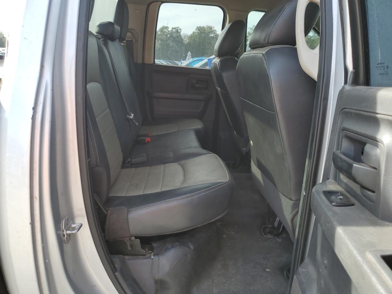 2011 Dodge RAM - Image 10