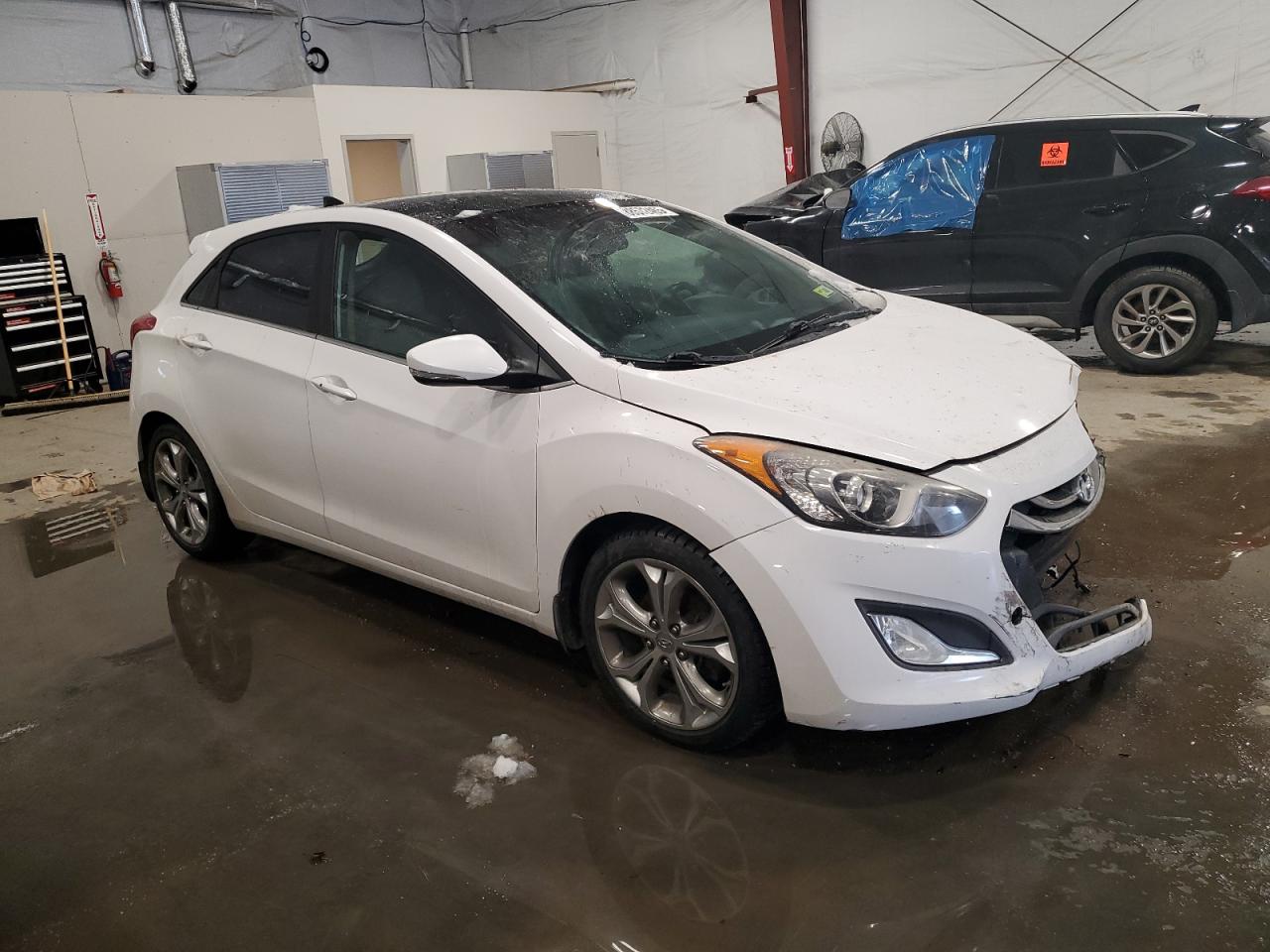 2014 Hyundai Elantra - Image 4