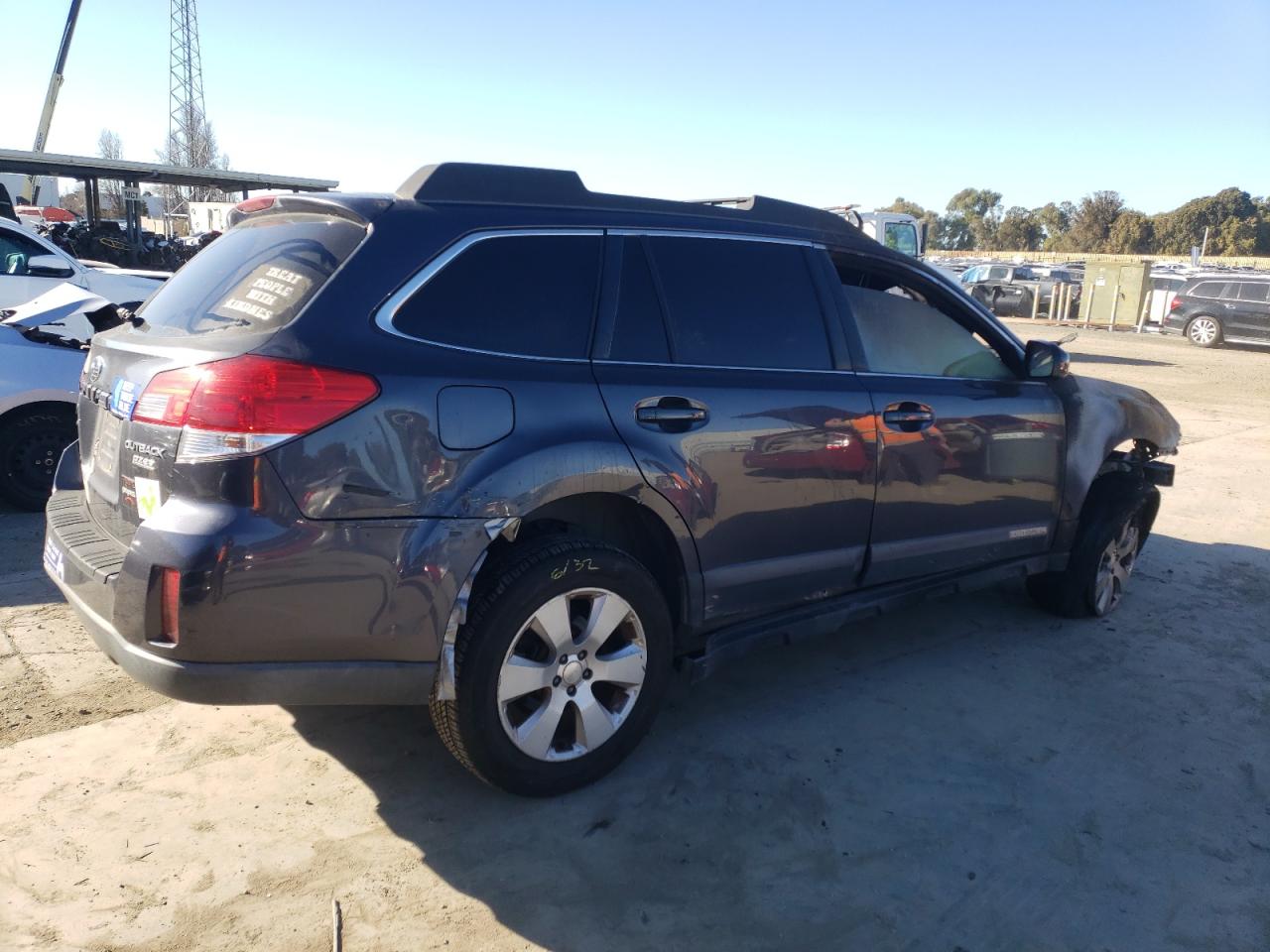 2010 Subaru Outback - Image 3