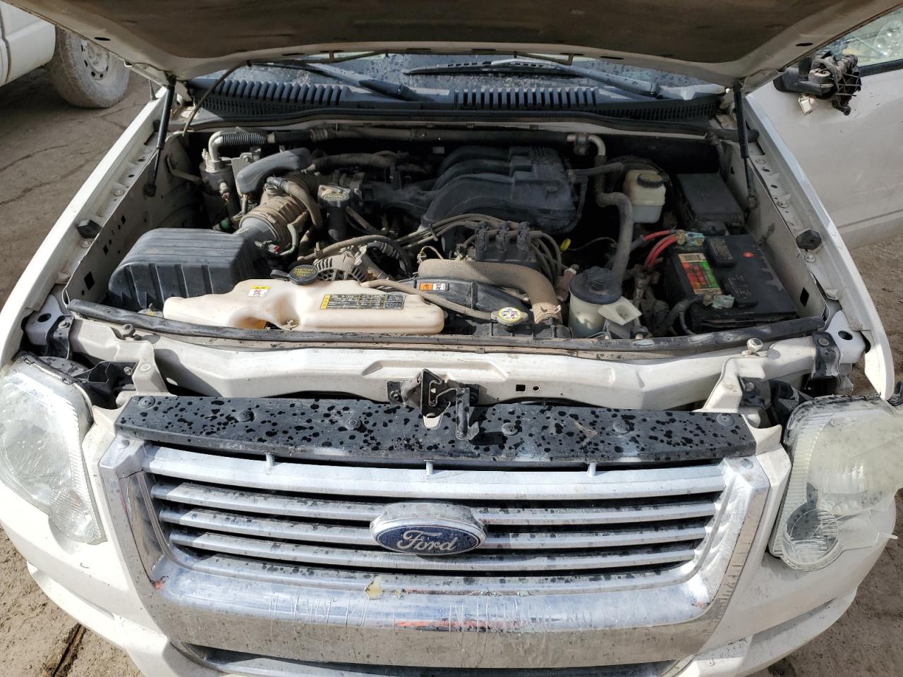 2008 Ford Explorer - Image 14