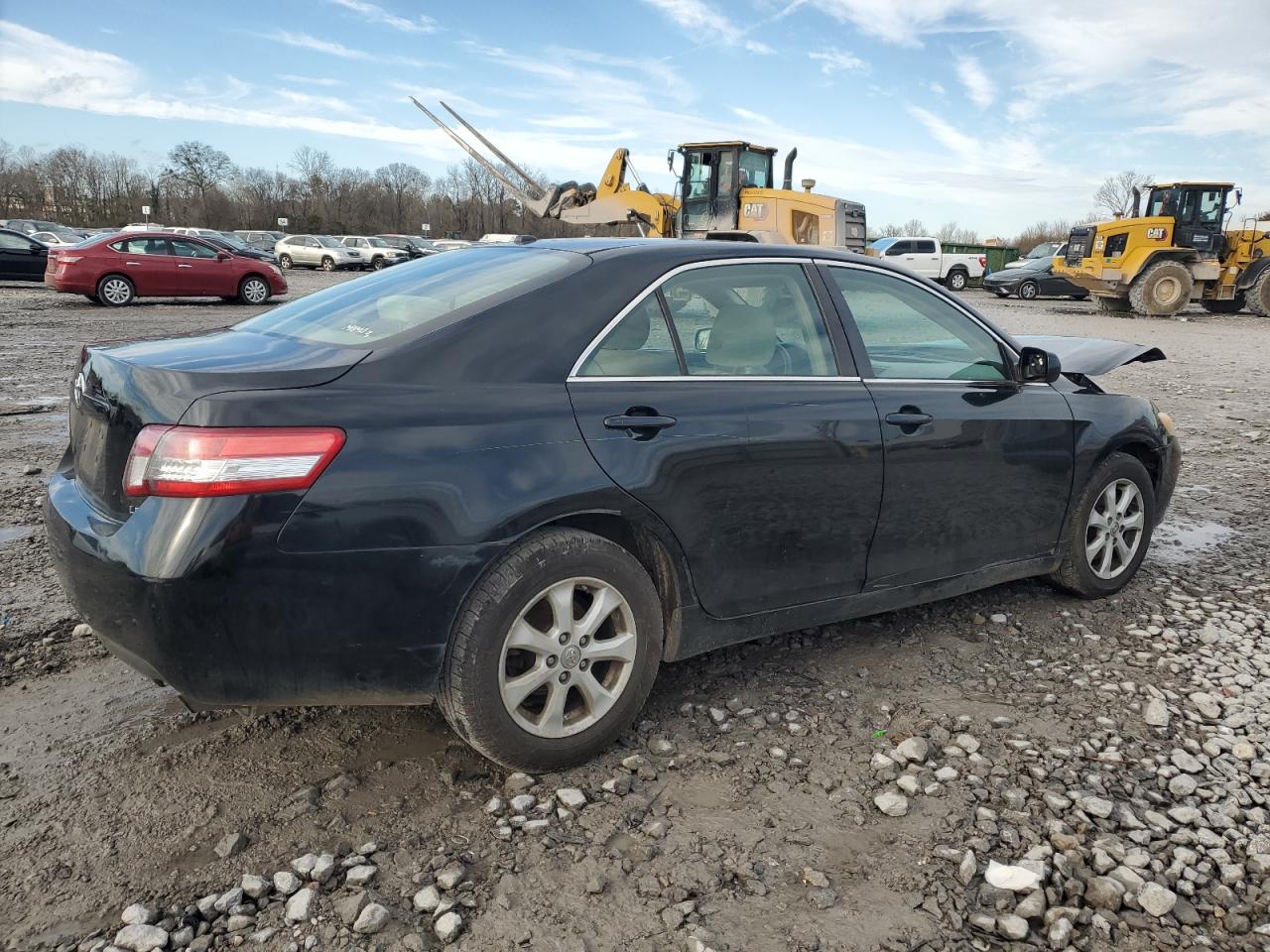 2010 Toyota Camry - Image 3