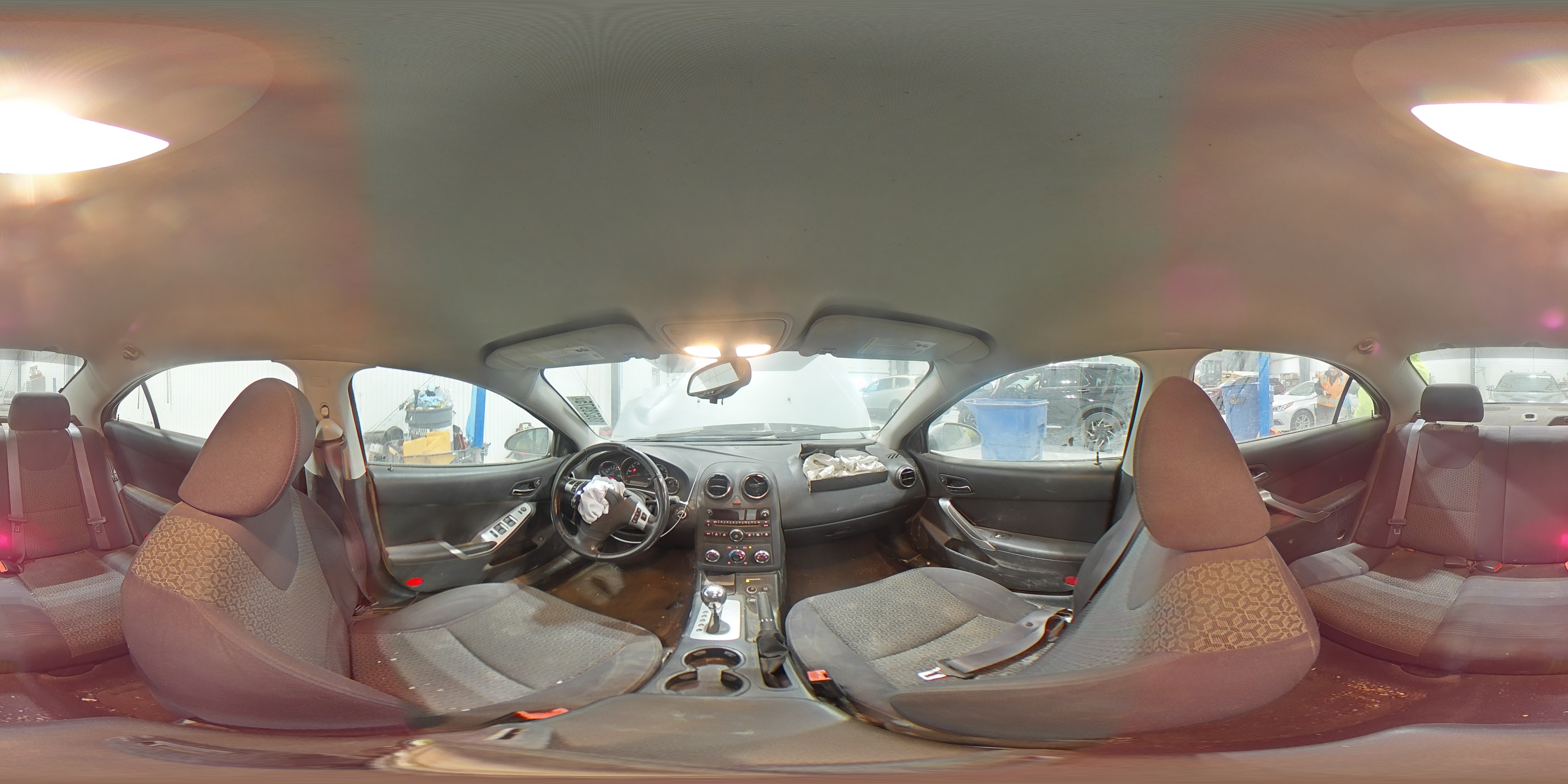 2010 Pontiac G6 - Image 13