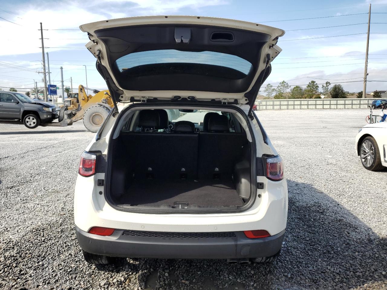 2019 Jeep Compass - Image 6