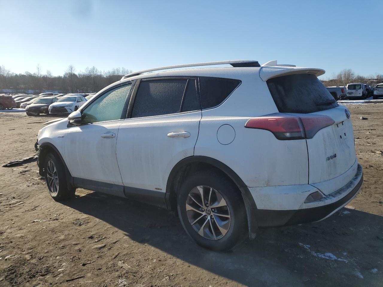 2016 Toyota RAV 4 - Image 2