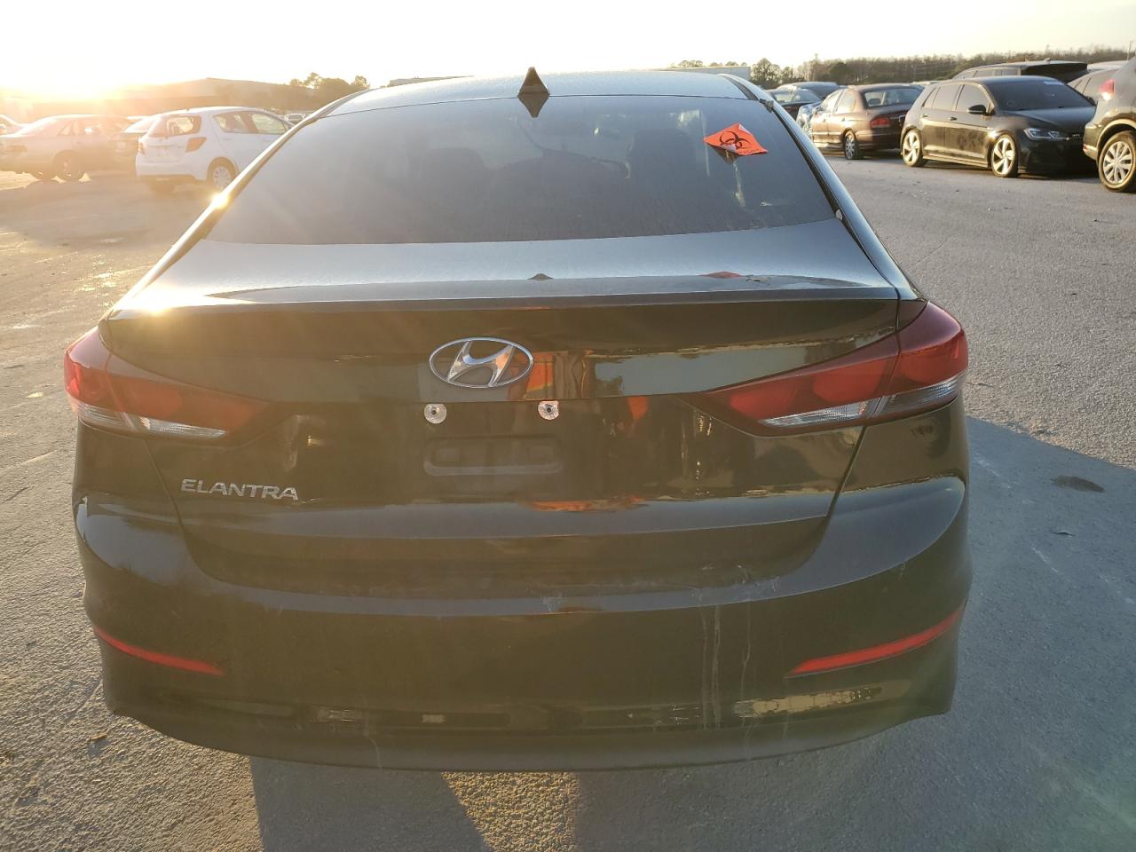 2017 Hyundai Elantra - Image 6