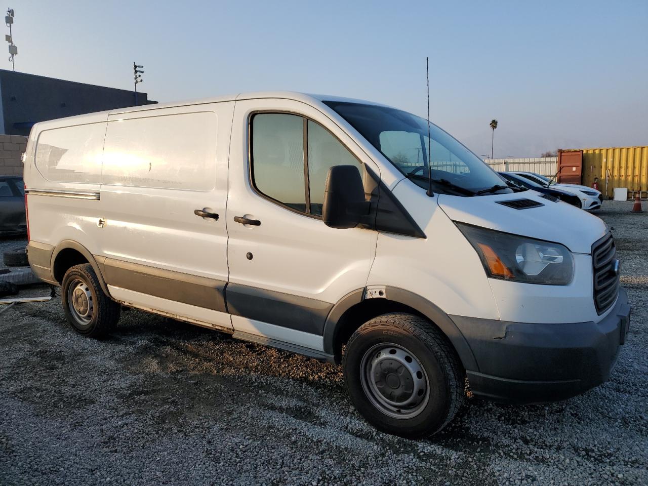 2016 Ford Transit - Image 4