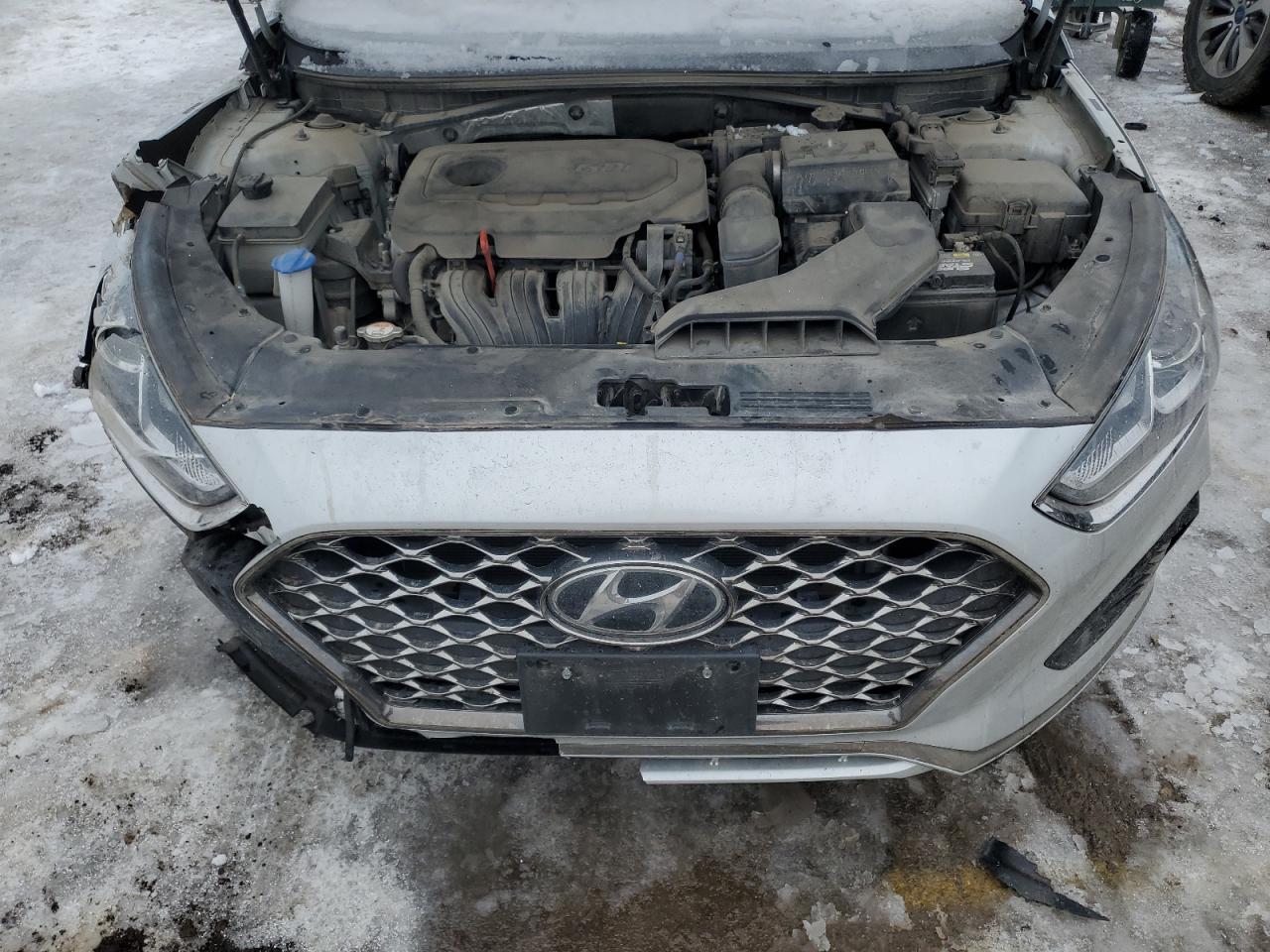 2018 Hyundai Sonata - Image 12