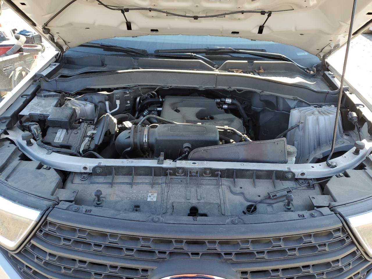 2020 Ford Explorer - Image 14
