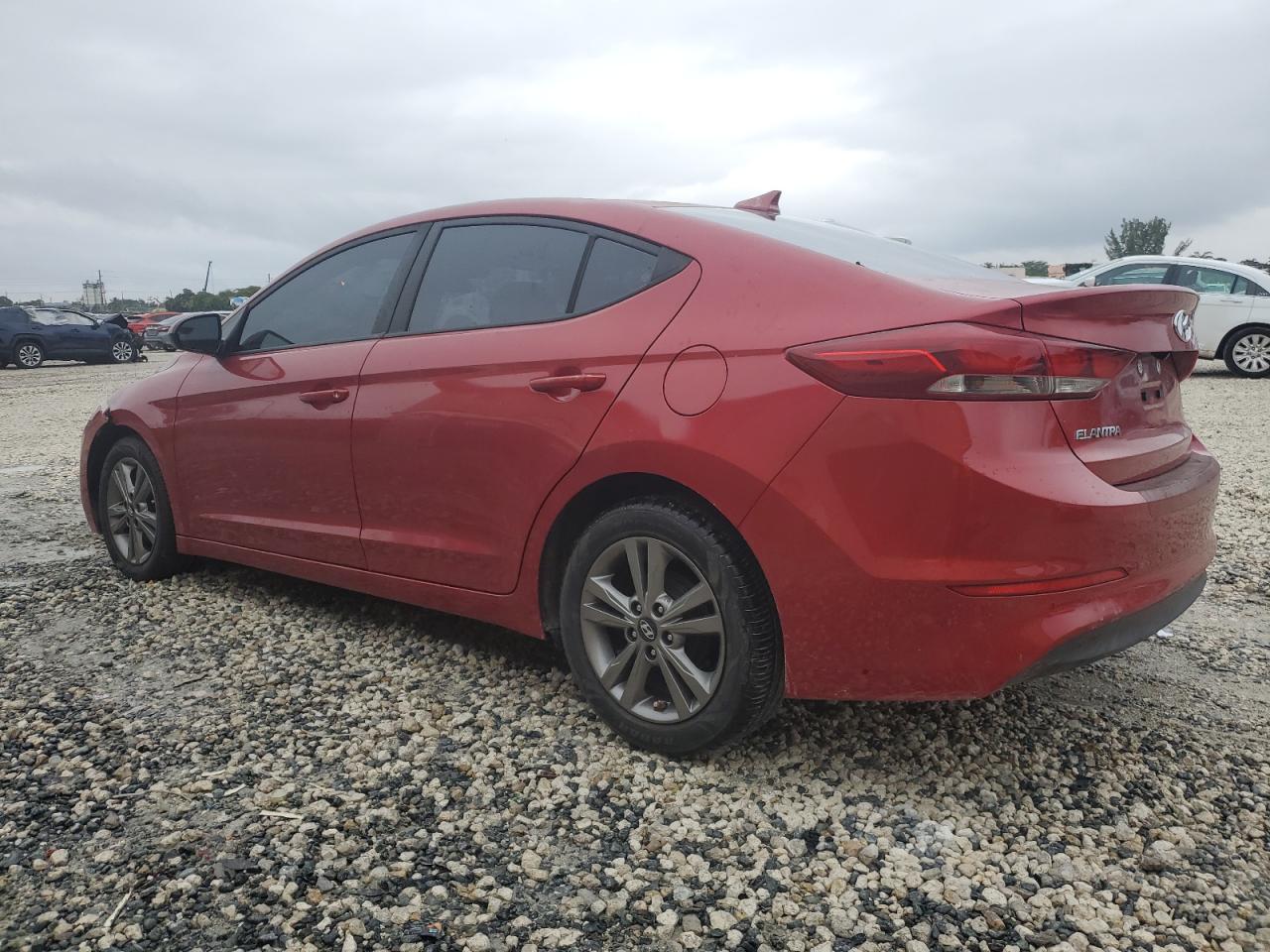 2017 Hyundai Elantra - Image 2