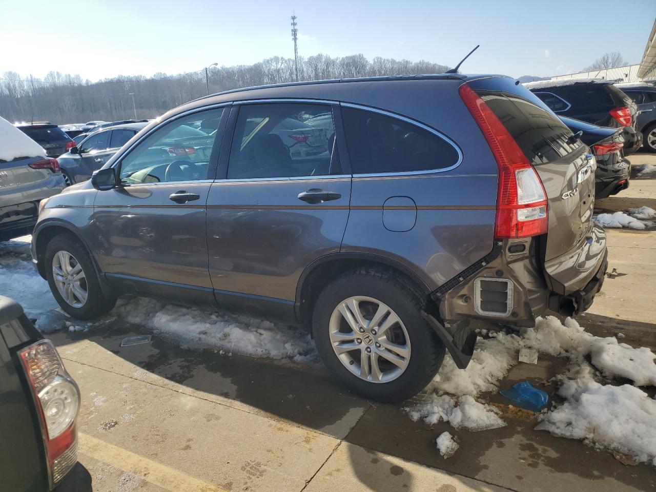 2011 Honda CR-V - Image 2