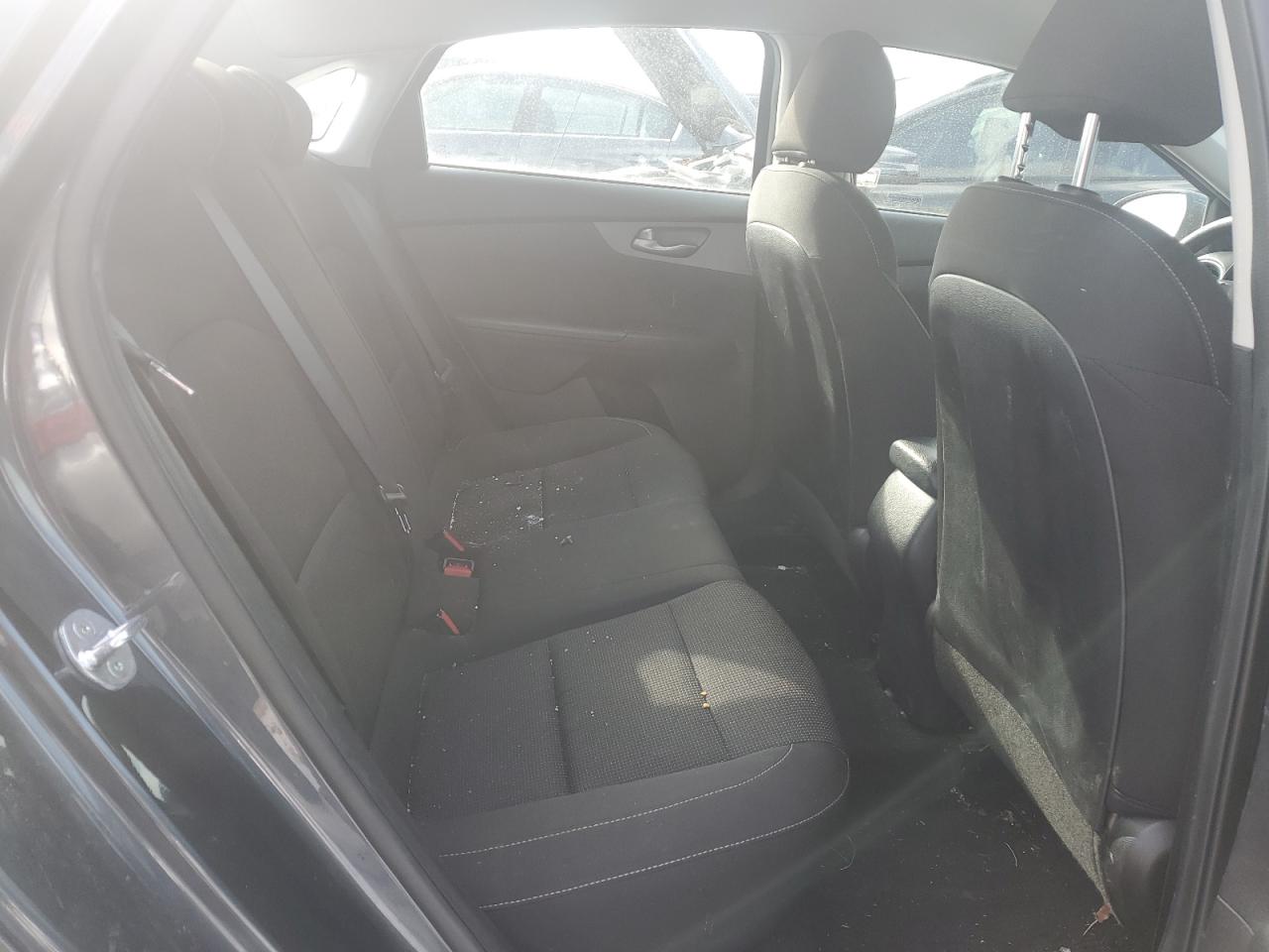 2021 Kia Forte - Image 10