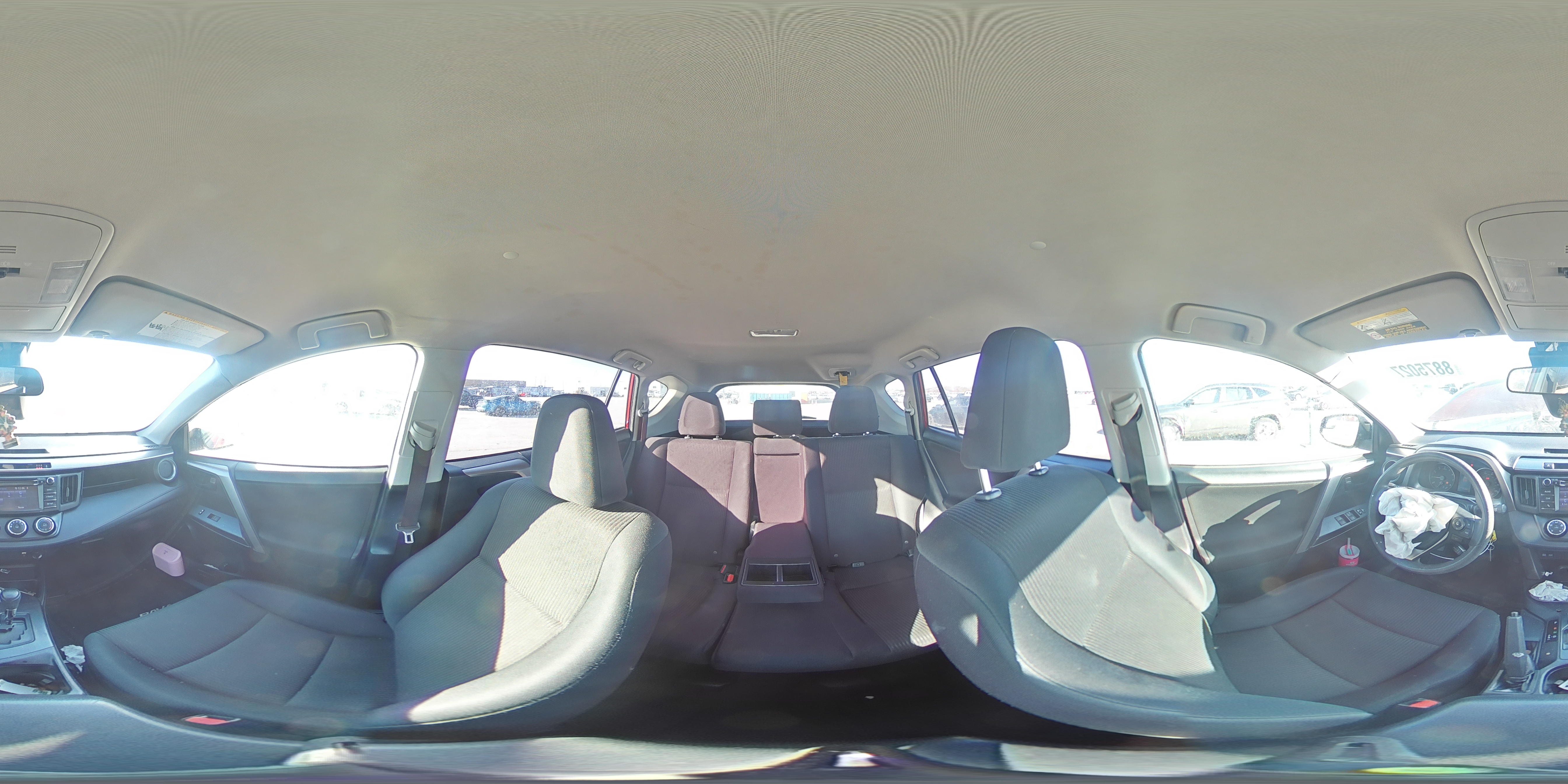 2018 Toyota RAV 4 - Image 14