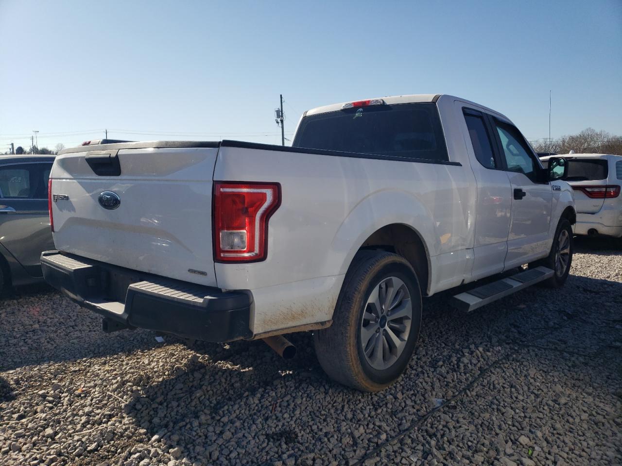 2015 Ford F-150 - Image 3