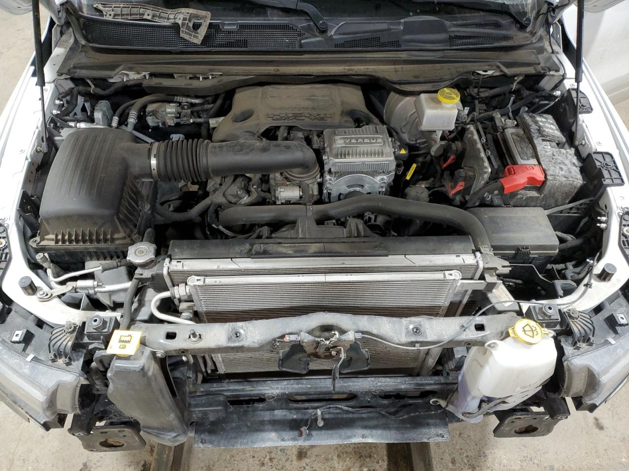 2020 RAM 1500 - Image 12