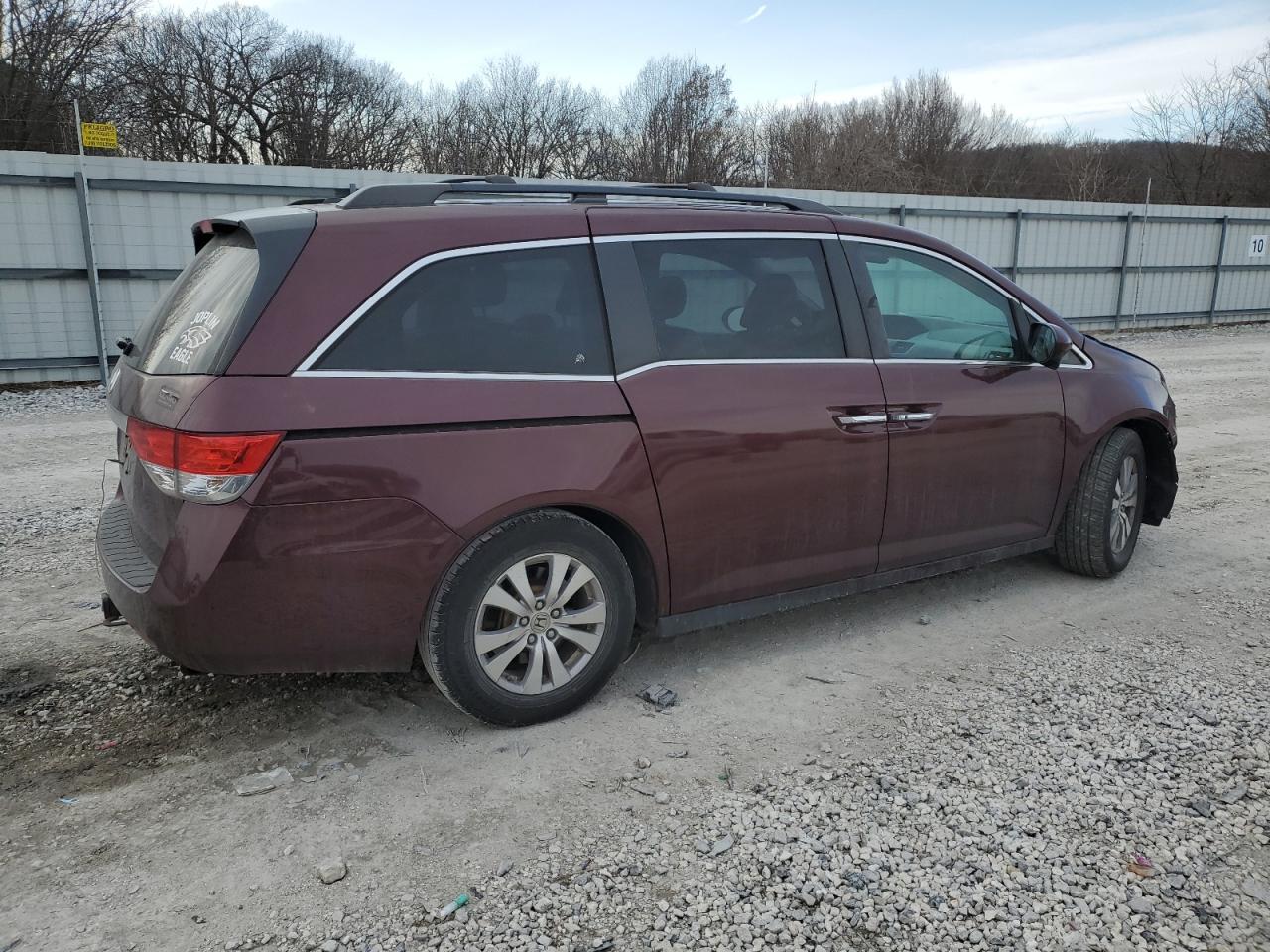 2014 Honda Odyssey - Image 3
