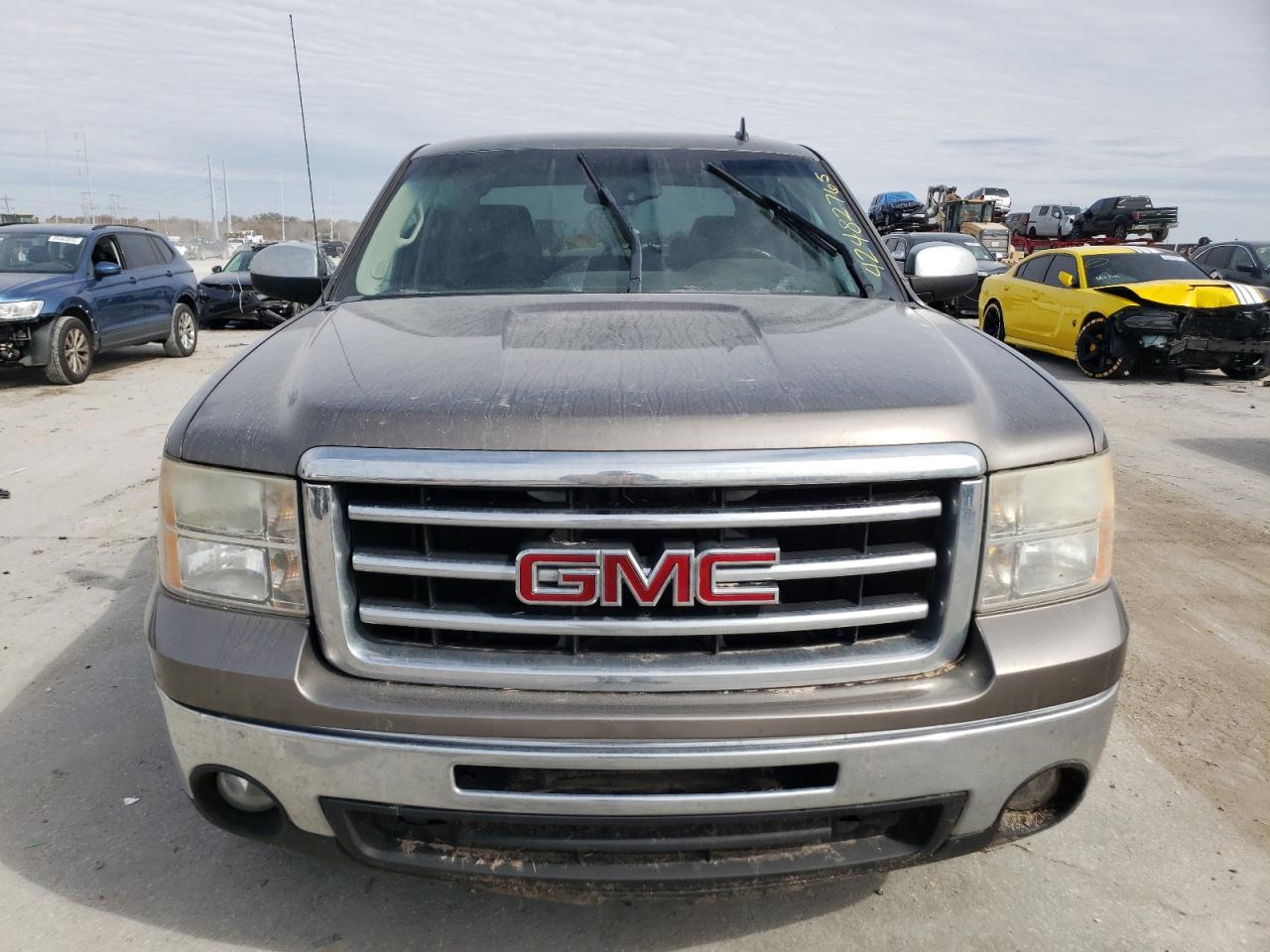 2012 GMC Sierra - Image 5