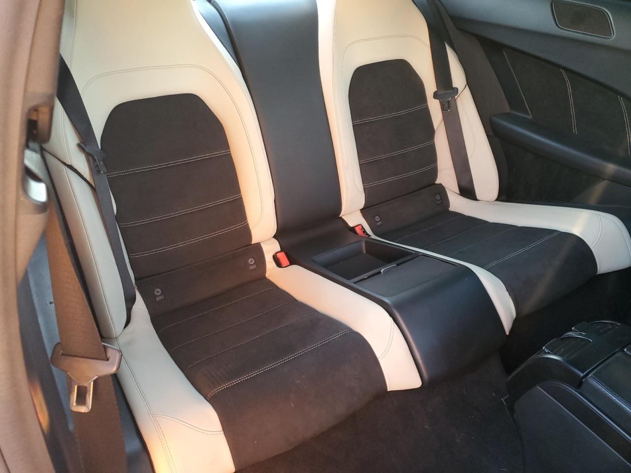 2015 Mercedes-Benz C-klasse - Image 10