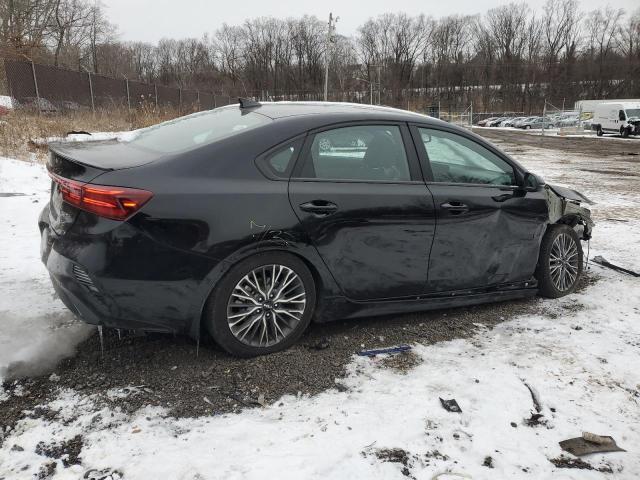  KIA FORTE 2023 Черный