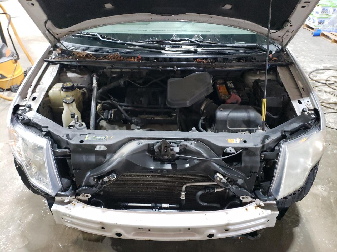 2010 Ford Edge - Image 12