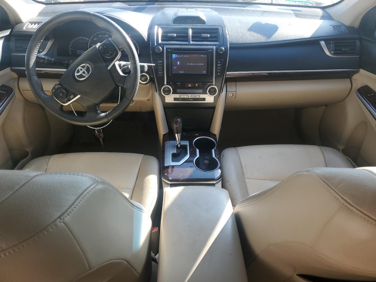 2012 Toyota Camry - Image 8