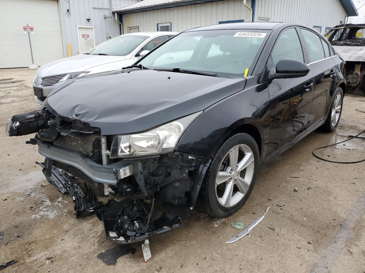 2015 Chevrolet Cruze - Image 1