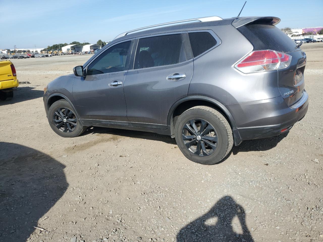 VIN KNMAT2MV7GP708356 2016 NISSAN ROGUE no.2