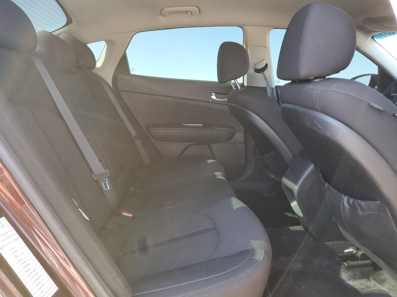 2017 Kia Optima - Image 11