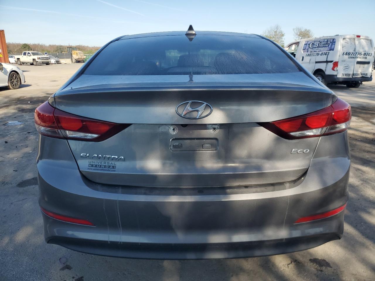 2018 Hyundai Elantra - Image 6