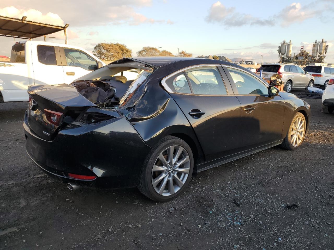 2022 Mazda 3 - Image 3