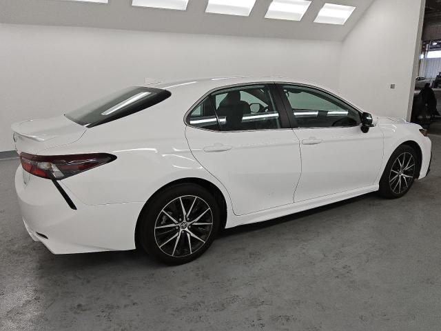  TOYOTA CAMRY 2024 White