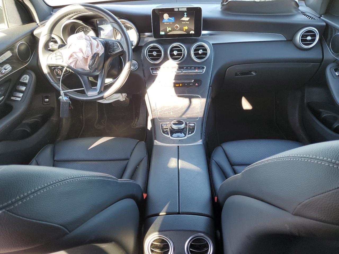 2017 Mercedes-Benz GLC - Image 8