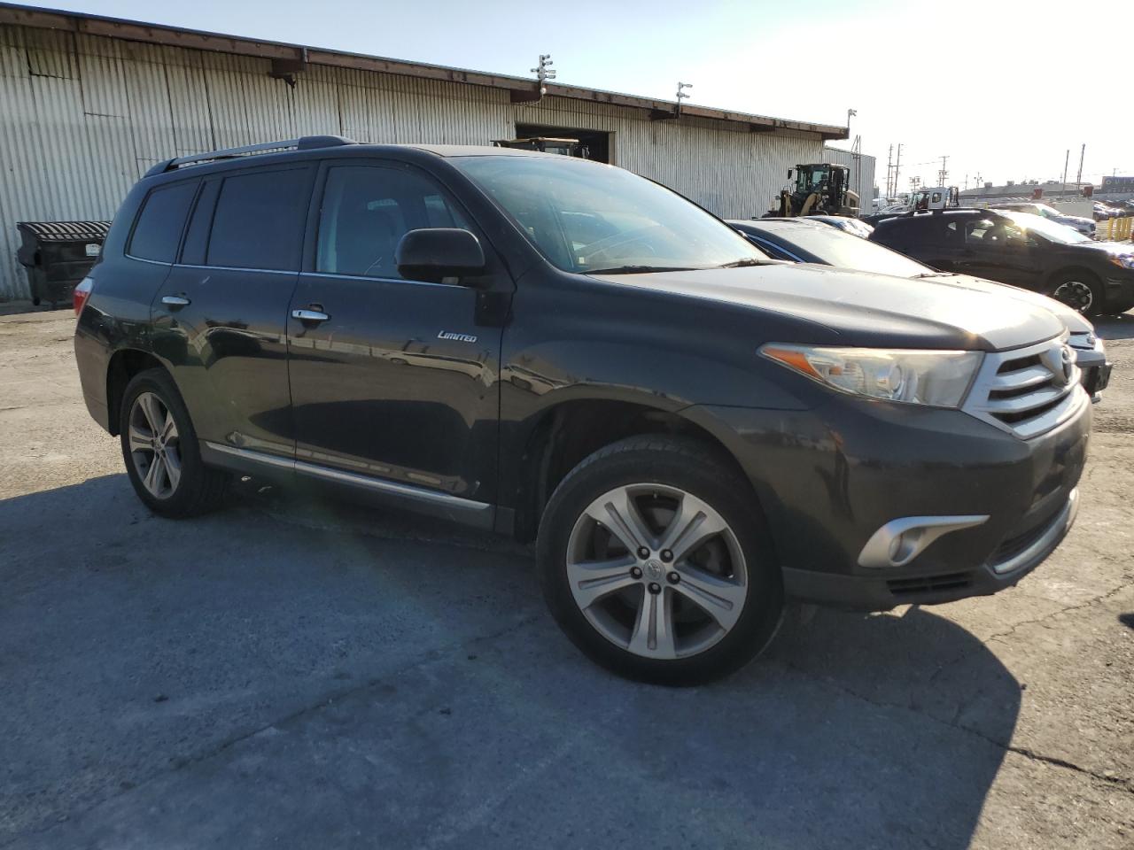 2012 Toyota Highlander - Image 4