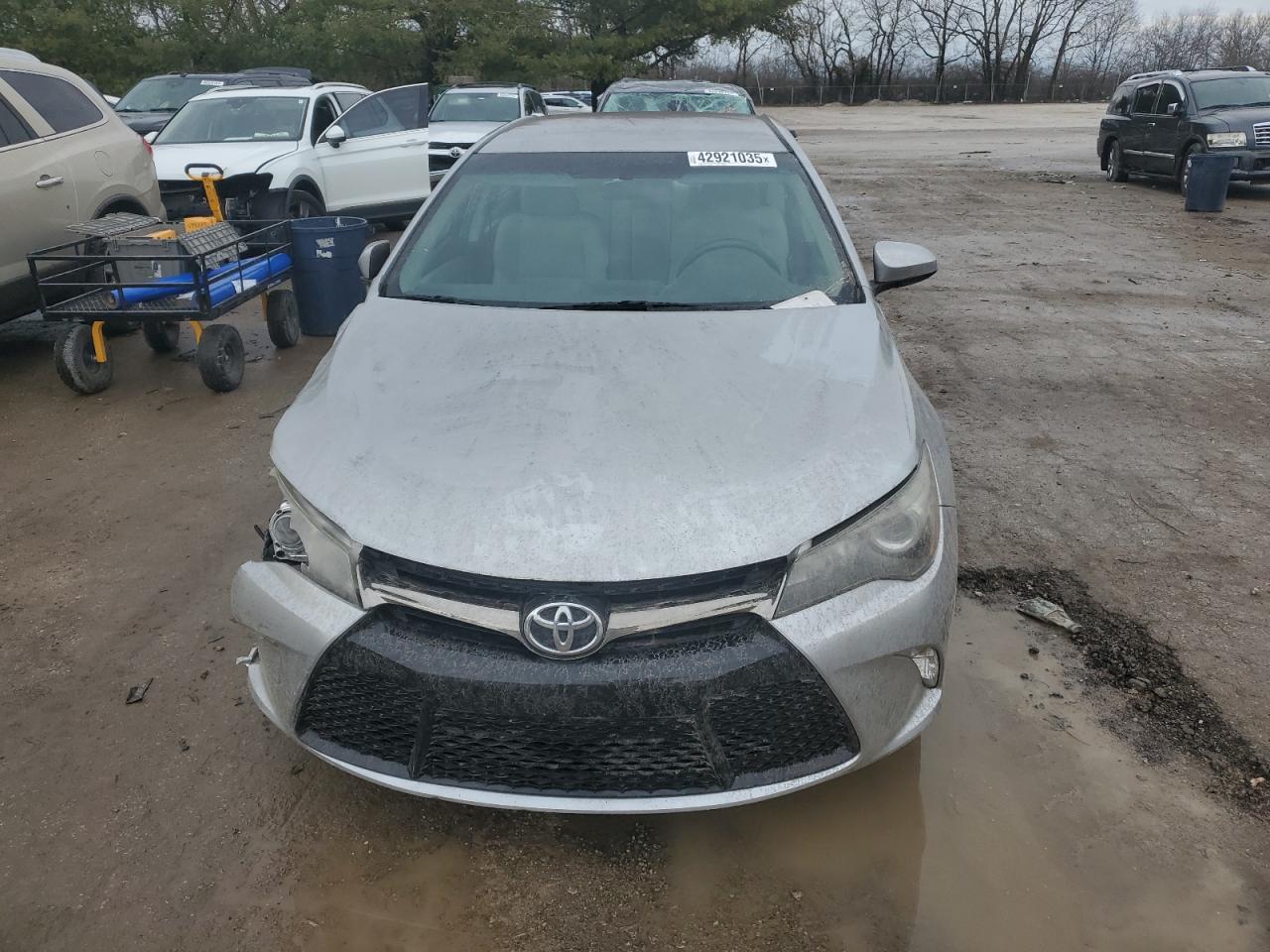 2015 Toyota Camry - Image 5