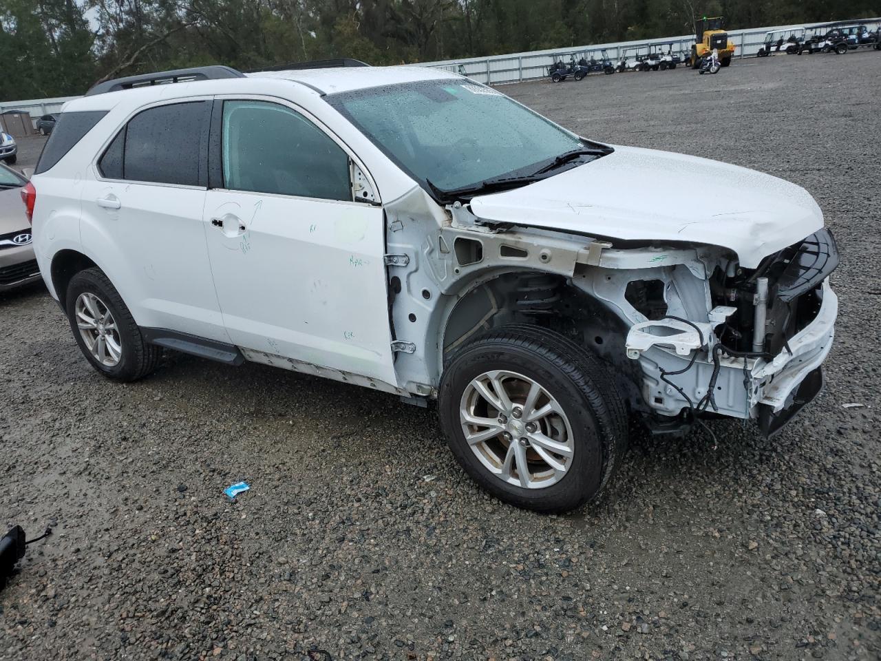 2016 Chevrolet Equinox - Image 4