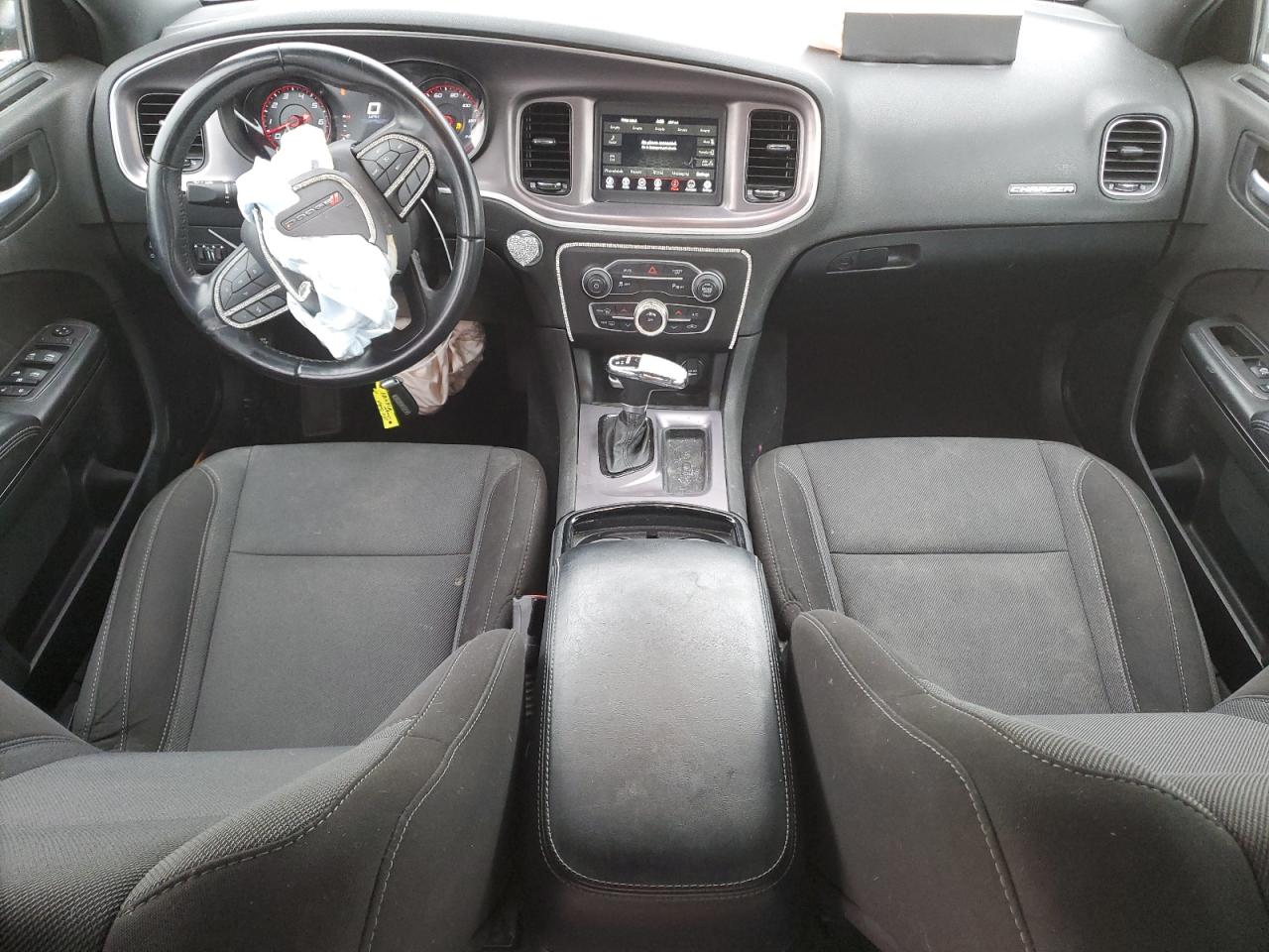 2021 Dodge Charger - Image 8