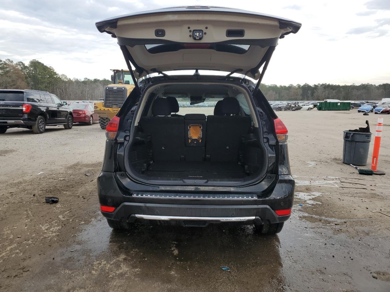 JN8AT2MV0KW384766 NISSAN ROGUE 2019