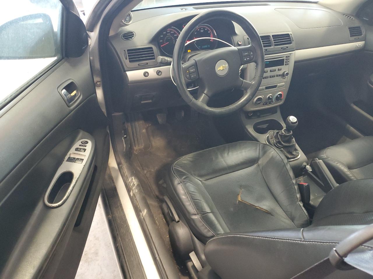 2006 Chevrolet Cobalt - Image 8
