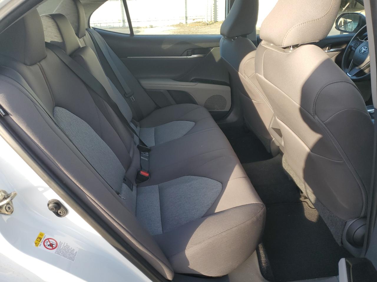 2019 Toyota Camry - Image 10