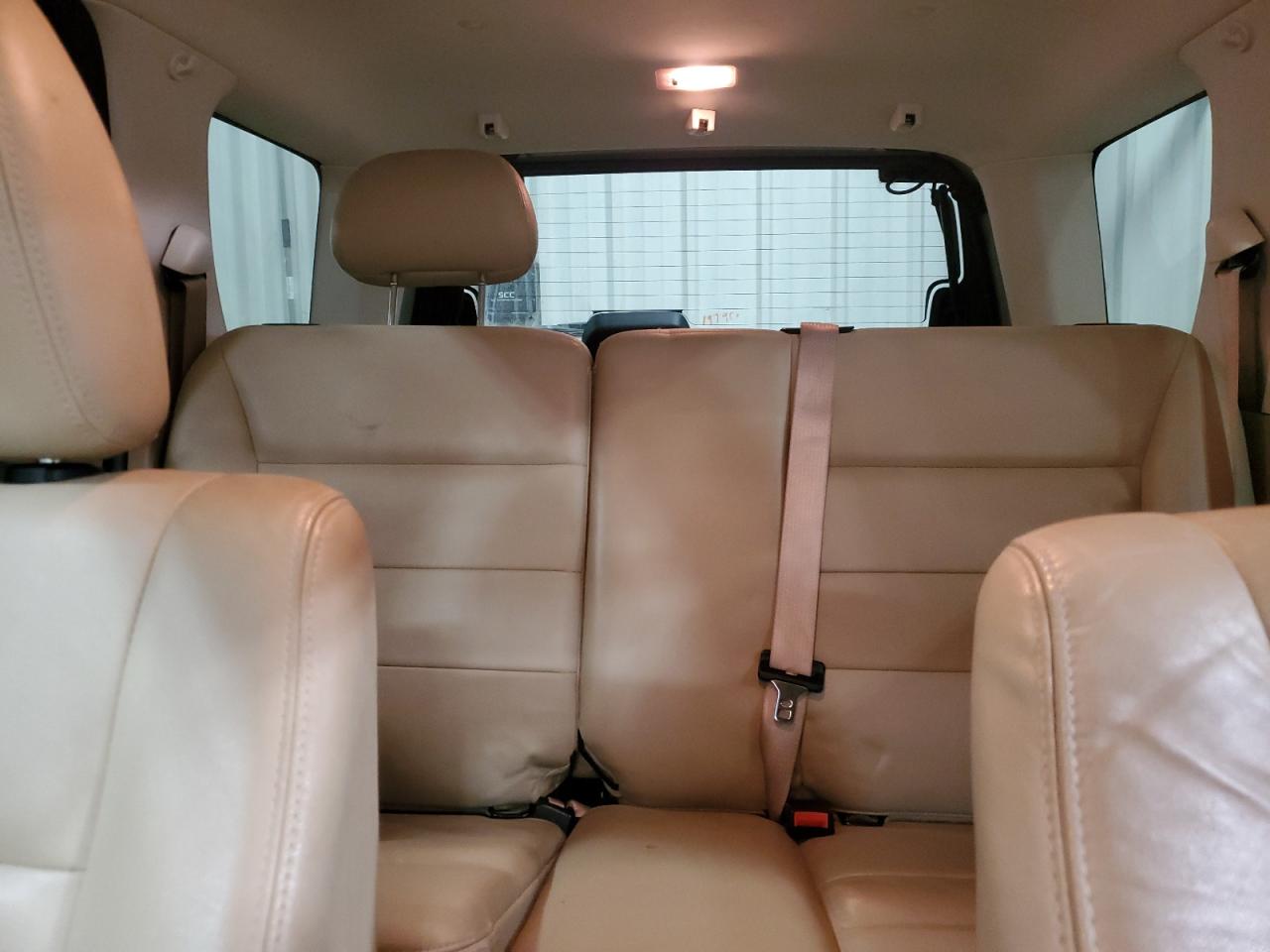 2009 Ford Escape - Image 10