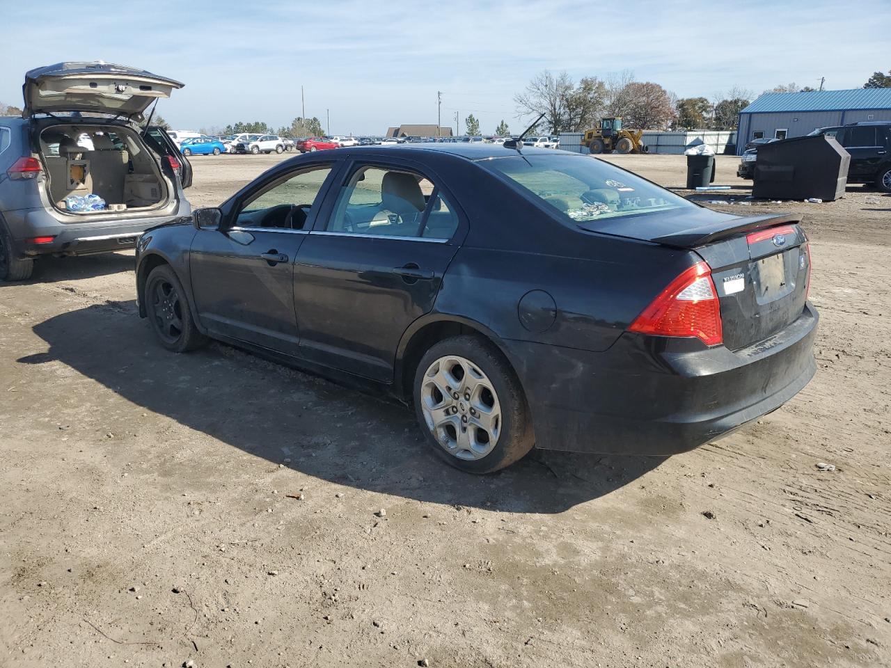 2010 Ford Fusion - Image 2