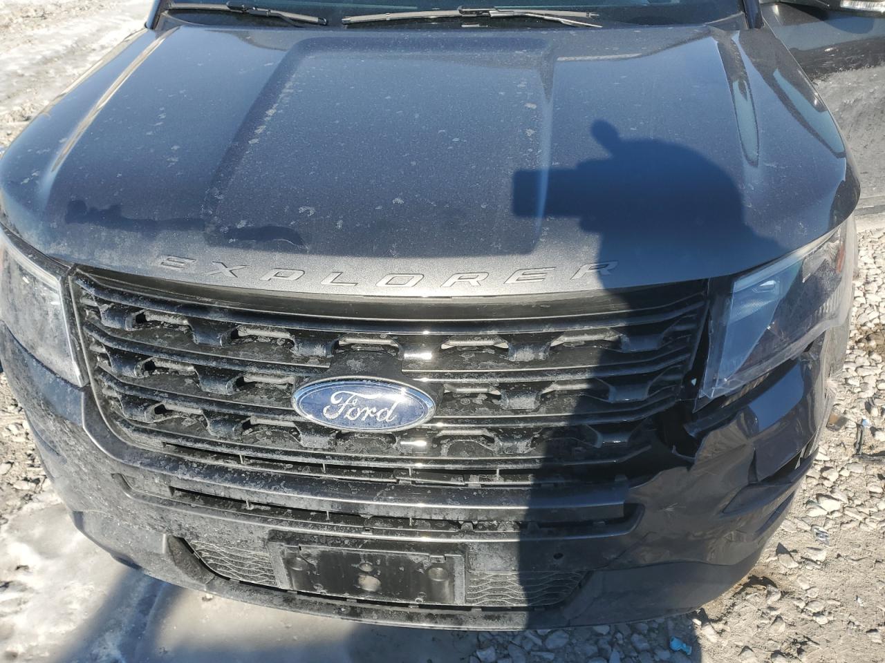 2017 Ford Explorer - Image 12