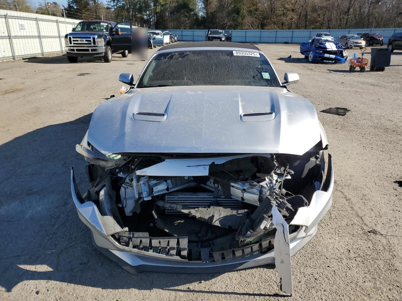 2019 Ford Mustang - Image 5