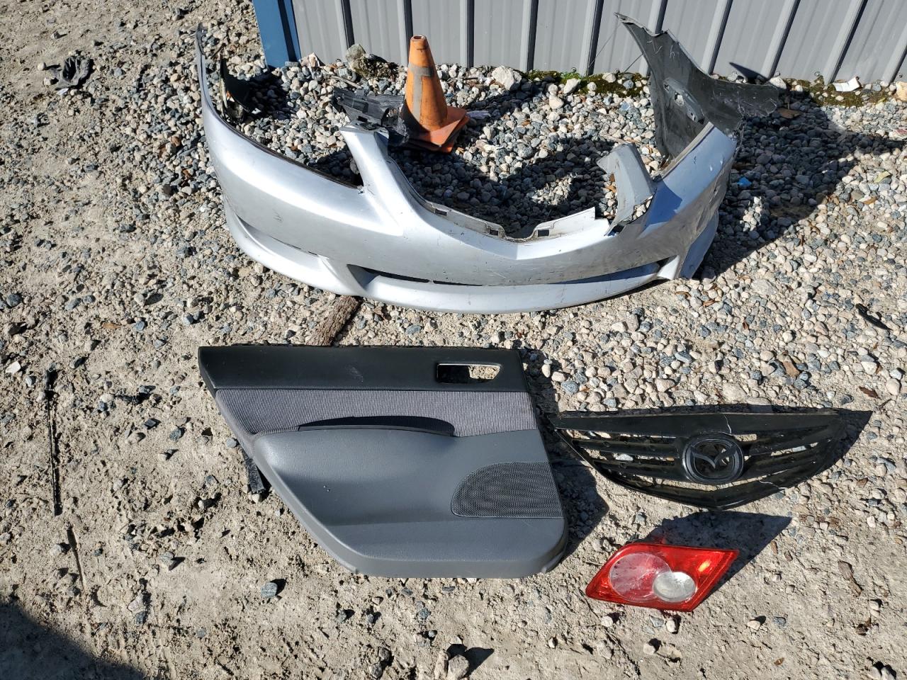 2004 Mazda 6 I VIN: 1YVFP84C045N84783 Lot: 87843485