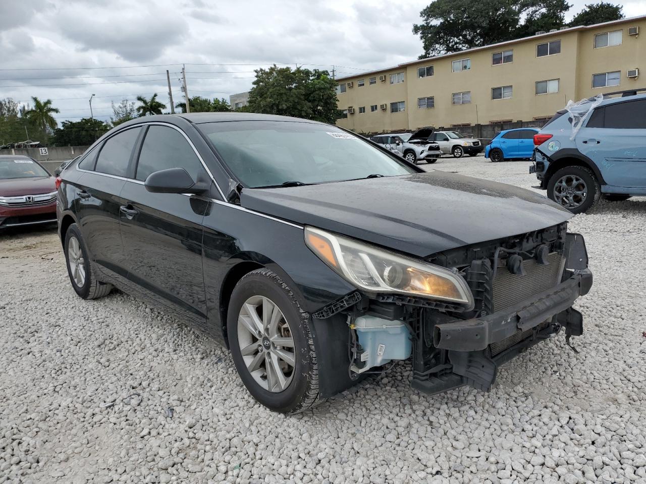 2016 Hyundai Sonata - Image 4