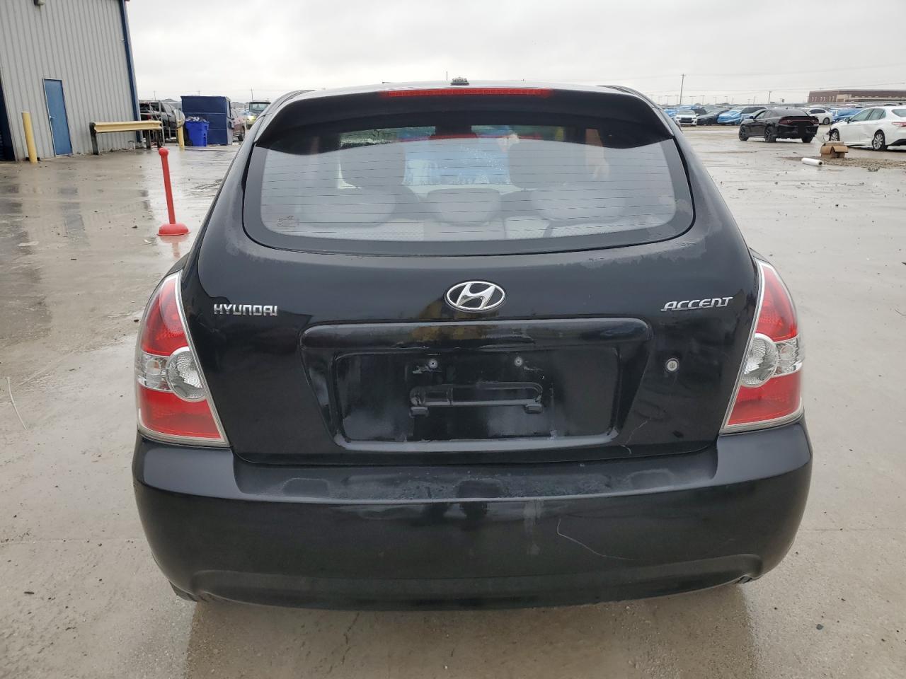 2009 Hyundai Accent - Image 6