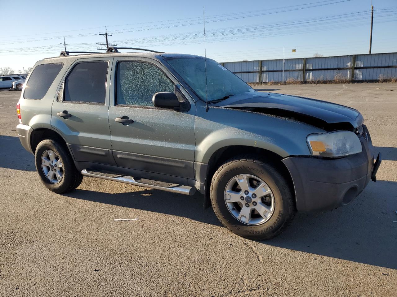2006 Ford Escape - Image 4